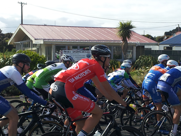 Competitors riding past the rūnaka office.