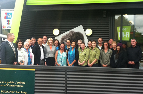 Governor-General visits Kiwi Wildlife Centre in Waiau-Franz Josef.
